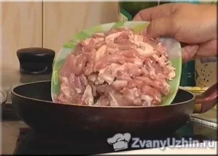 Теплий салат з куркою, квасолею і перцем (салат) Теплий салат з куркою, квасолею і перцем