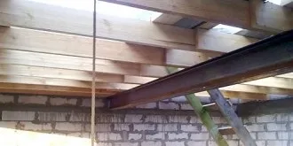 Будинок на Алтаї