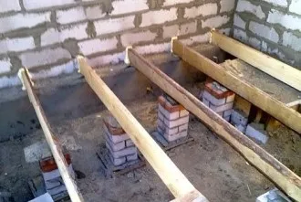 Будинок на Алтаї