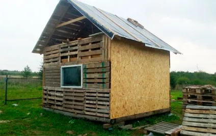 Будинок з піддонів своїми руками фото будівництва (руками) Будинок з піддонів своїми руками фото будівництва