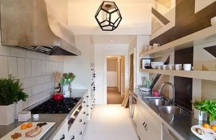 Дизайн вузької кухні, домфронт (вузької) Дизайн вузької кухні, домфронт