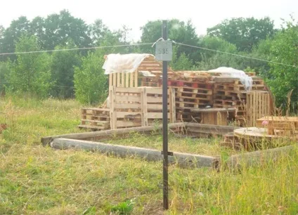 Будинок з піддонів своїми руками фото будівництва (своїми) Будинок з піддонів своїми руками фото будівництва