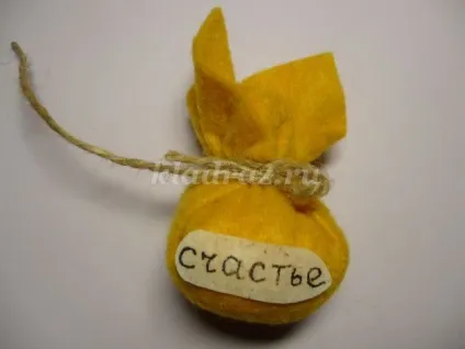 Домовичок своїми руками їх капрону