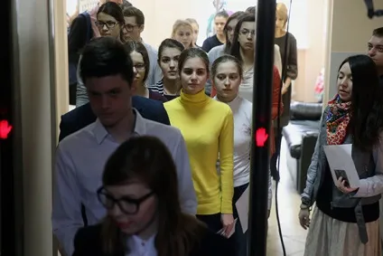 Переваги і недоліки ЄДІ - російська планета (Бурматов Сміла) Переваги і недоліки ЄДІ - російська планета