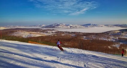 Гірськолижний відпочинок на озері банному ГЛЦ металург-магнитогорск (банному) Гірськолижний відпочинок на озері банному ГЛЦ металург-магнитогорск