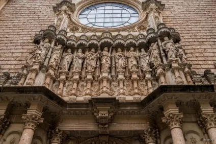 Гора і монастир Монсеррат (montserrat)