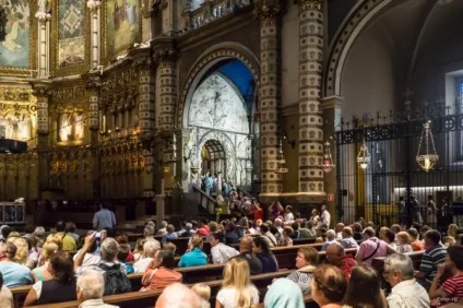 Гора і монастир Монсеррат (montserrat)