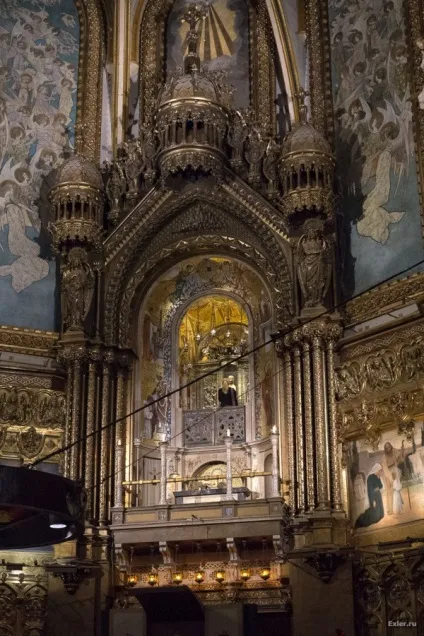 Гора і монастир Монсеррат (montserrat)
