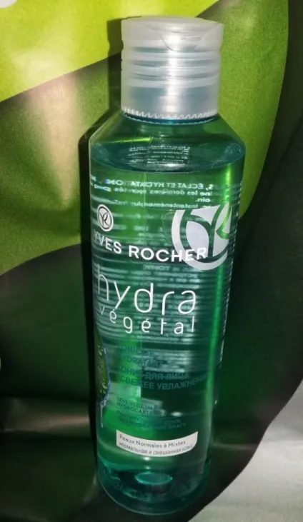 Тонік для обличчя yves rocher hydra vegetal (нормальна і змішана шкіра) - відгуки, фото і ціна (лосьйон для особи) Тонік для обличчя yves rocher hydra vegetal (нормальна і змішана шкіра) - відгуки, фото і ціна