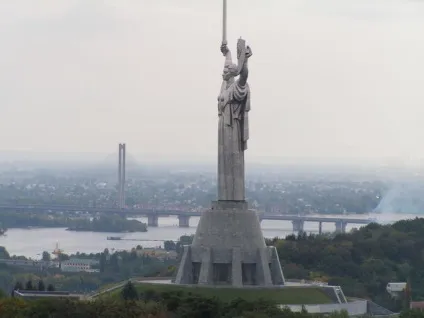 Історія скульптури родина-мать, цікаве, журнал, retrobazar, портал колекціонерів і любителів (вітчизняної) Історія скульптури родина-мать, цікаве, журнал, retrobazar, портал колекціонерів і любителів