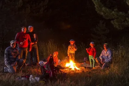 Як ми їздили ловити нло, а наловили жменю світлячків - михайло соколів (соколів) Як ми їздили ловити нло, а наловили жменю світлячків - михайло соколів