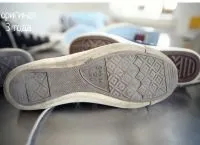 Як відрізнити конверси від підробки
