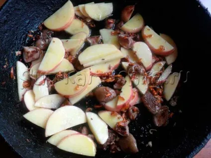 Як посмажити маслюки з картоплею на сковороді, покроковий рецепт з фото (сковороді) Як посмажити маслюки з картоплею на сковороді, покроковий рецепт з фото