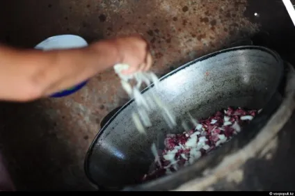 Як правильно обробити кінь, cooks - кухаря казахстана (кінь) Як правильно обробити кінь, cooks - кухаря казахстана