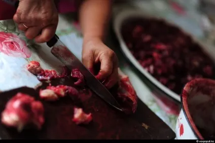 Як правильно обробити кінь, cooks - кухаря казахстана (cooks) Як правильно обробити кінь, cooks - кухаря казахстана