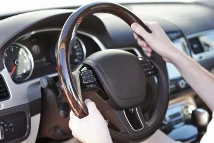 Як правильно керувати автомобілем з перехопленням або без (автомобільний журнал) Як правильно керувати автомобілем з перехопленням або без
