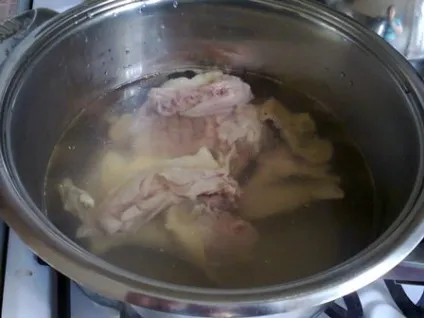 Як приготувати бульйон з домашньої курки (бульйон з домашньої курки) Як приготувати бульйон з домашньої курки