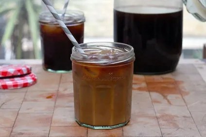 Як приготувати каву cold brew, рецепти Джеймі Олівера