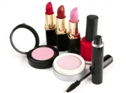 Туш, тіні, пудра, рум'яна - скільки зберігати make-up - все про макіяж на сайті Або де Боте