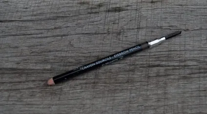 Тріо нових засобів для брів від givenchy олівець eyebrow pencil, кремовий олівець couture (editors and beauty) Тріо нових засобів для брів від givenchy олівець eyebrow pencil, кремовий олівець couture