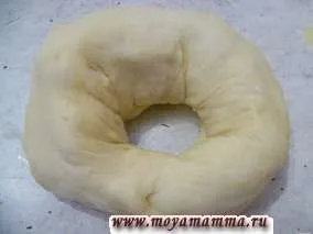 Як зробити красиві дріжджові булочки