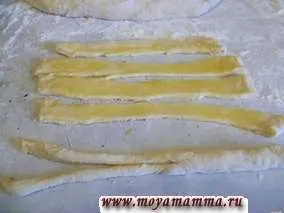 Як зробити красиві дріжджові булочки