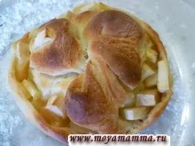 Як зробити красиві дріжджові булочки