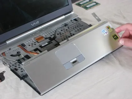 Як розібрати ноутбук sony vaio pcg-6j2l - блогофоліо роману паулова (ноутбук) Як розібрати ноутбук sony vaio pcg-6j2l - блогофоліо роману паулова