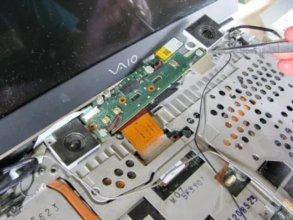 Як розібрати ноутбук sony vaio pcg-6j2l - блогофоліо роману паулова (sony) Як розібрати ноутбук sony vaio pcg-6j2l - блогофоліо роману паулова