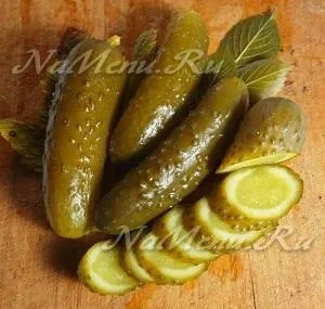 Як солити огірки, щоб були хрусткими (огірки) Як солити огірки, щоб були хрусткими
