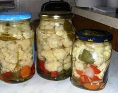 Як солити кольорову капусту на зиму (капусту) Як солити кольорову капусту на зиму