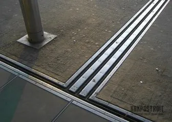 Як уберегти бетонні покриття від розтріскування за допомогою деформаційних швів (50мм Щебінь фракції) Як уберегти бетонні покриття від розтріскування за допомогою деформаційних швів