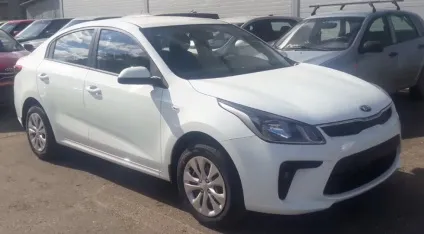 Як виглядає kia rio нового покоління розсекречено шпигунами (kia rio) Як виглядає kia rio нового покоління розсекречено шпигунами