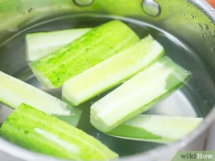Як закрутити солоні огірки з кропом (столової ложки кошерної солі) Як закрутити солоні огірки з кропом