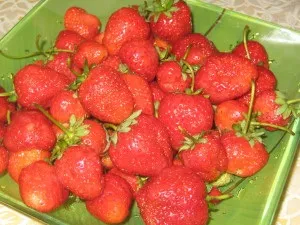 Полуниця користь і шкода