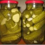 Консервовані хрусткі огірки