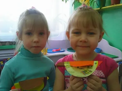 Конструювання з паперу «села пташка на віконце»
