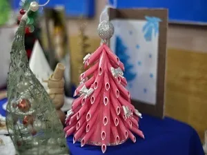 Красиві новорічні ялинки своїми руками (своїми) Красиві новорічні ялинки своїми руками