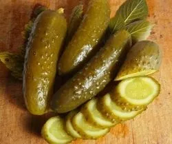 Великі огірки консервування шматками, великі консервовані на зиму, рецепти шматочками, фото, (консервування) Великі огірки консервування шматками, великі консервовані на зиму, рецепти шматочками, фото,
