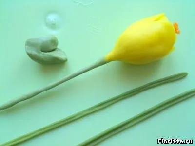 Крокуси з холодного фарфору