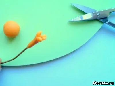 Крокуси з холодного фарфору