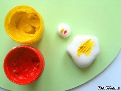Крокуси з холодного фарфору