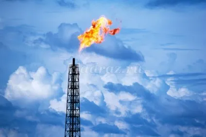 Кросворд з питаннями і відповідями, 4 клас (Будинки ступені постаменти) Кросворд з питаннями і відповідями, 4 клас