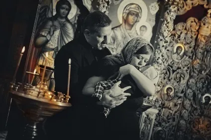 Хрестини і хрещення в церковні свята, хрещення на паску і в різдво (хрестини на різдво) Хрестини і хрещення в церковні свята, хрещення на паску і в різдво