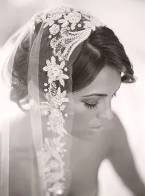 Культові весільні сукні badgley mischka (badgley) Культові весільні сукні badgley mischka