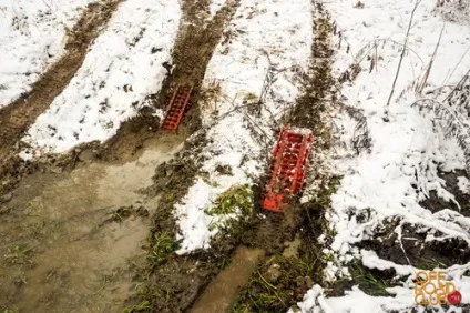 Лікнеп - школа off-road - тест сенд-траків noname (пластикові сенд-траки) Лікнеп - школа off-road - тест сенд-траків noname