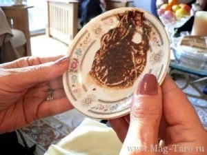 Любовний ворожіння на кавовій гущі (ворожіння на майбутнє) Любовний ворожіння на кавовій гущі