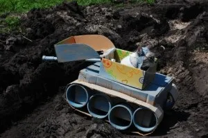 Майстер-клас танк для кота з картонної коробки (фото!) - кототека - найцікавіше про світ кішок (коти і коробки) Майстер-клас танк для кота з картонної коробки (фото!) - кототека - найцікавіше про світ кішок