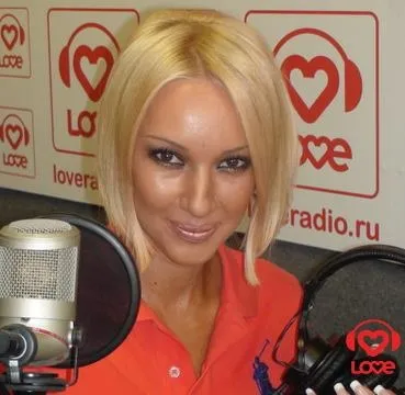 Нова стрижка Лєри Кудрявцевої (Лери) Нова стрижка Лєри Кудрявцевої