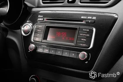 Огляд kia rio 2015